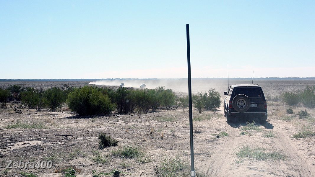 33-Convoy takes in the views as they drive across the dry Lake Albacutya.jpg